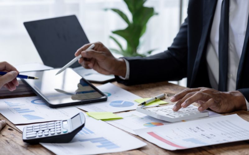 Choose the Right Accountant